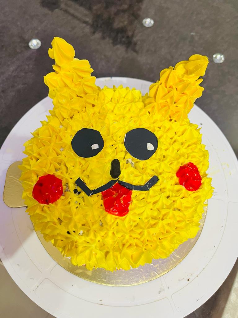Not the best, but I think its decent for my first time decorating a cake!  My daughter loves Pikachu, so we went with a Pokemon theme for her 2nd  birthday! : r/somethingimade